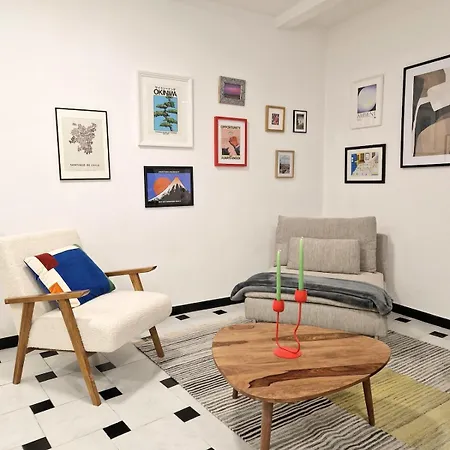 Contemporary Comfort In * Genoa
